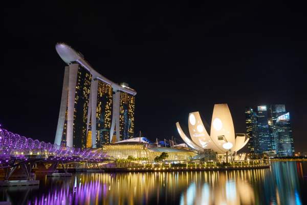 Luxury travel dating Singapore